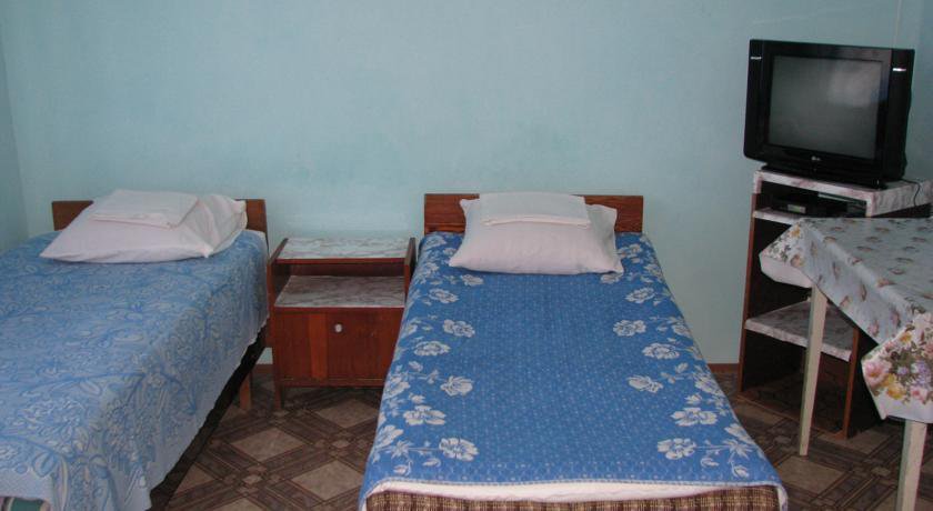 Хостел Rooms in Guest House Судак-15